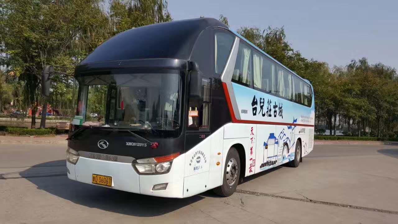 潍坊租车53座旅游大巴多少钱