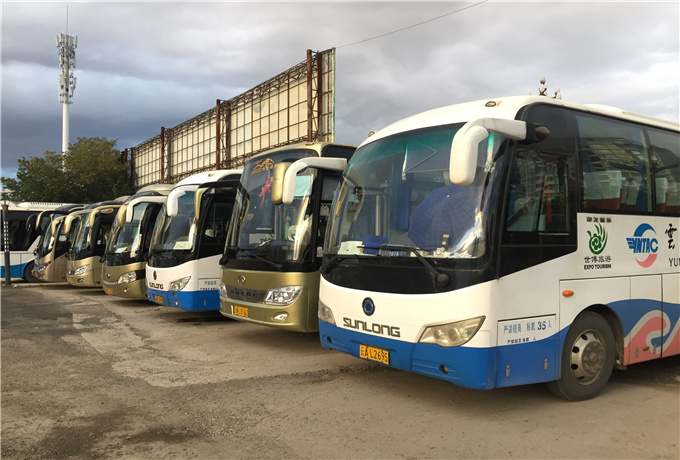 潍坊旅游车车队电话