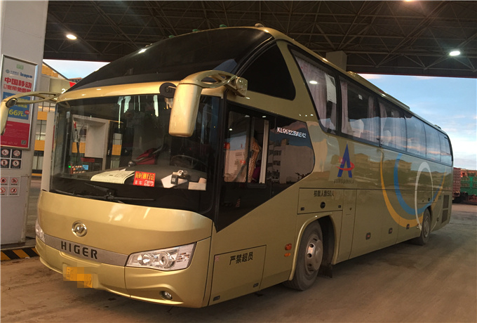 潍坊租车包车59座旅游车—车型展示